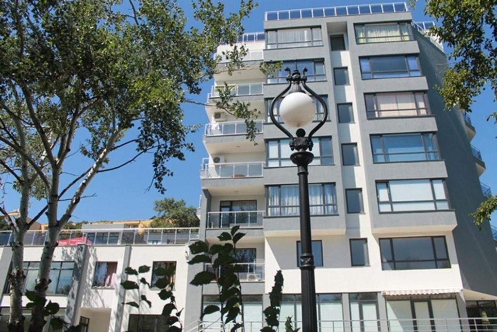 Dilov Apartments In Yalta Zlatni pjasătsi Eksteriør bilde